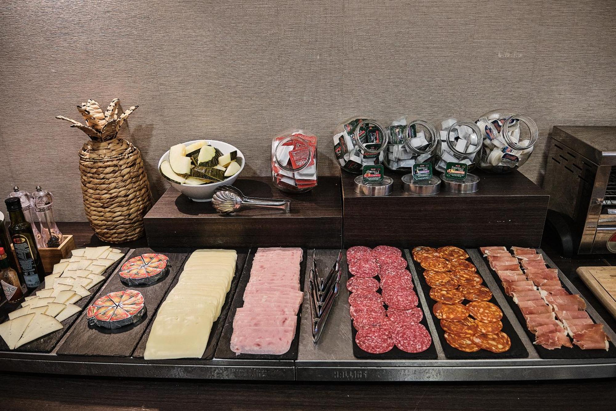 Hotel Ciudad De Compostela Santiago de Compostela Eksteriør billede