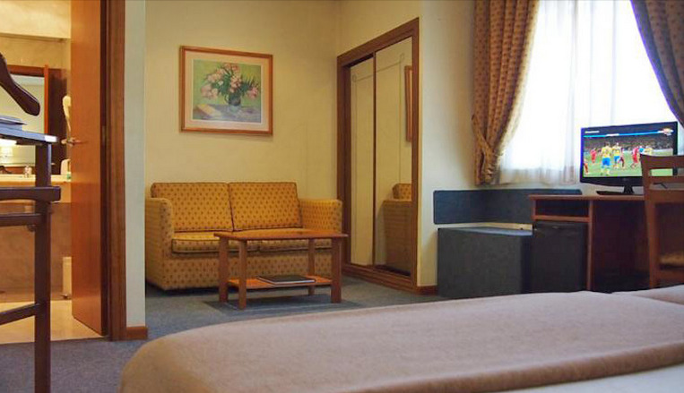 Hotel Ciudad De Compostela Santiago de Compostela Eksteriør billede