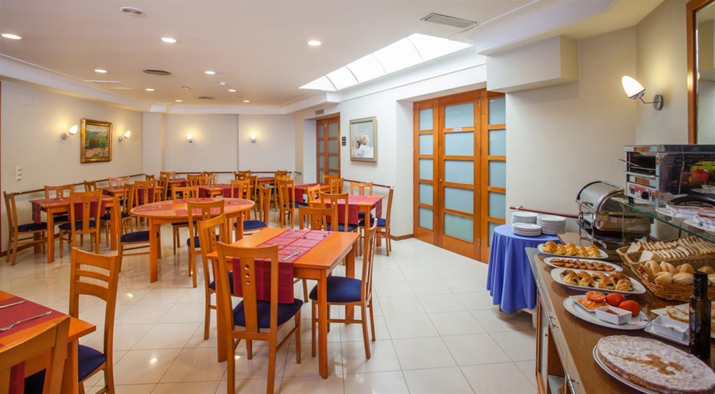 Hotel Ciudad De Compostela Santiago de Compostela Eksteriør billede